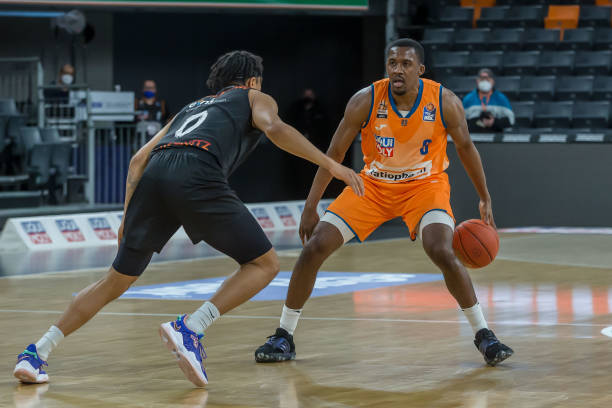 战术方向改 战术方向改