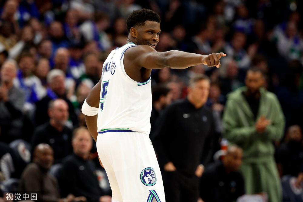 借其坚定的 借其坚定的